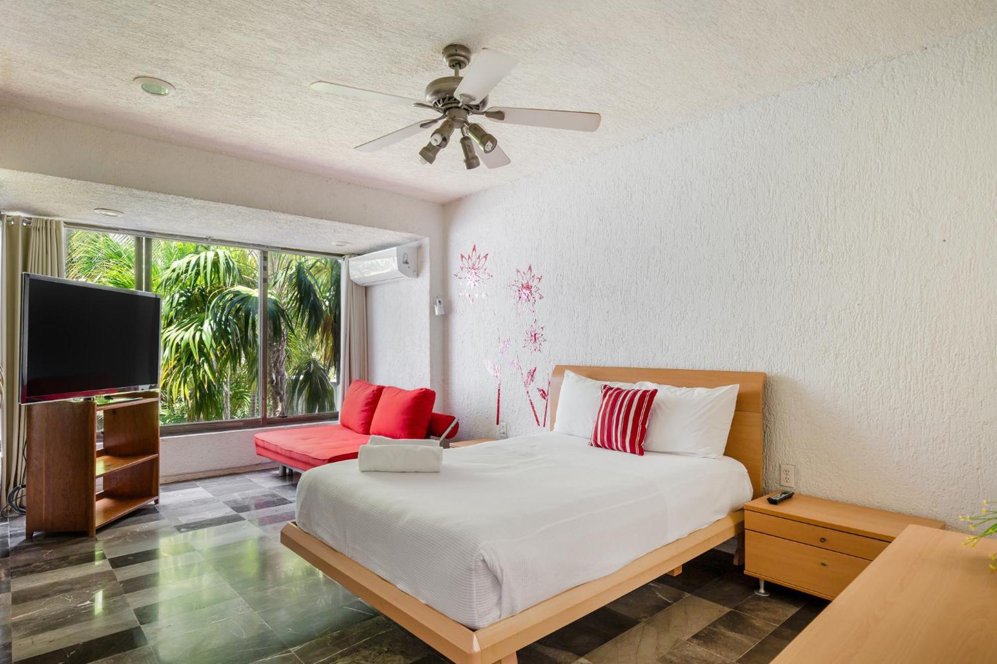 Large House - Walking To Beach - 10 Guests! Cancún Exteriér fotografie