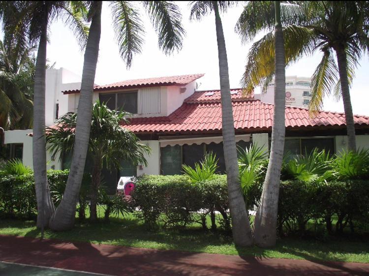 Large House - Walking To Beach - 10 Guests! Cancún Exteriér fotografie