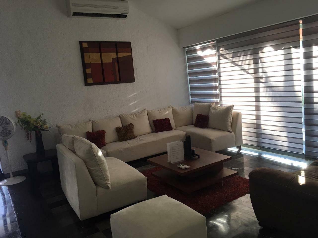 Large House - Walking To Beach - 10 Guests! Cancún Exteriér fotografie